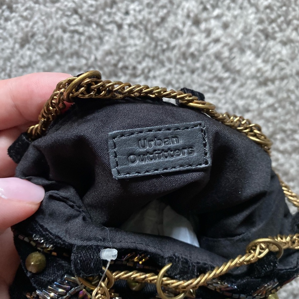 Urban Outfitters Beaded Bucket Bag - Picture 8 of 11